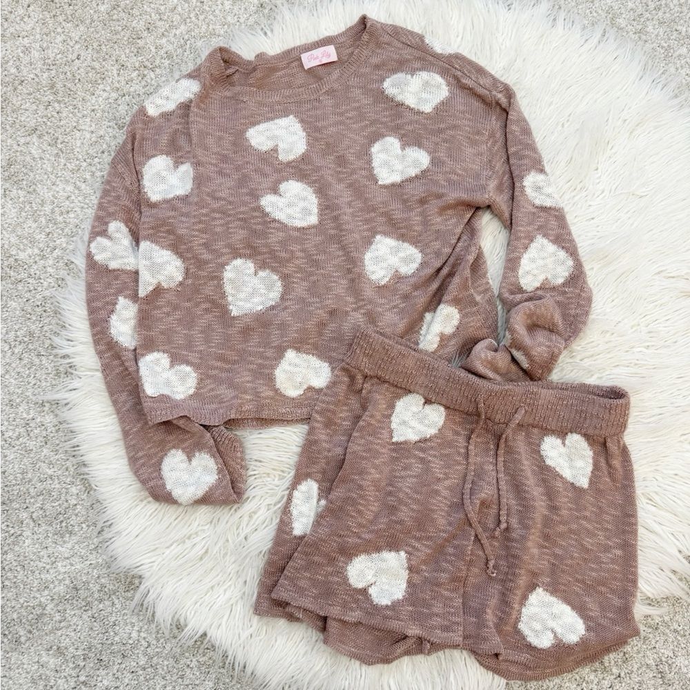 Cozy Heart Pattern Pajamas Set
